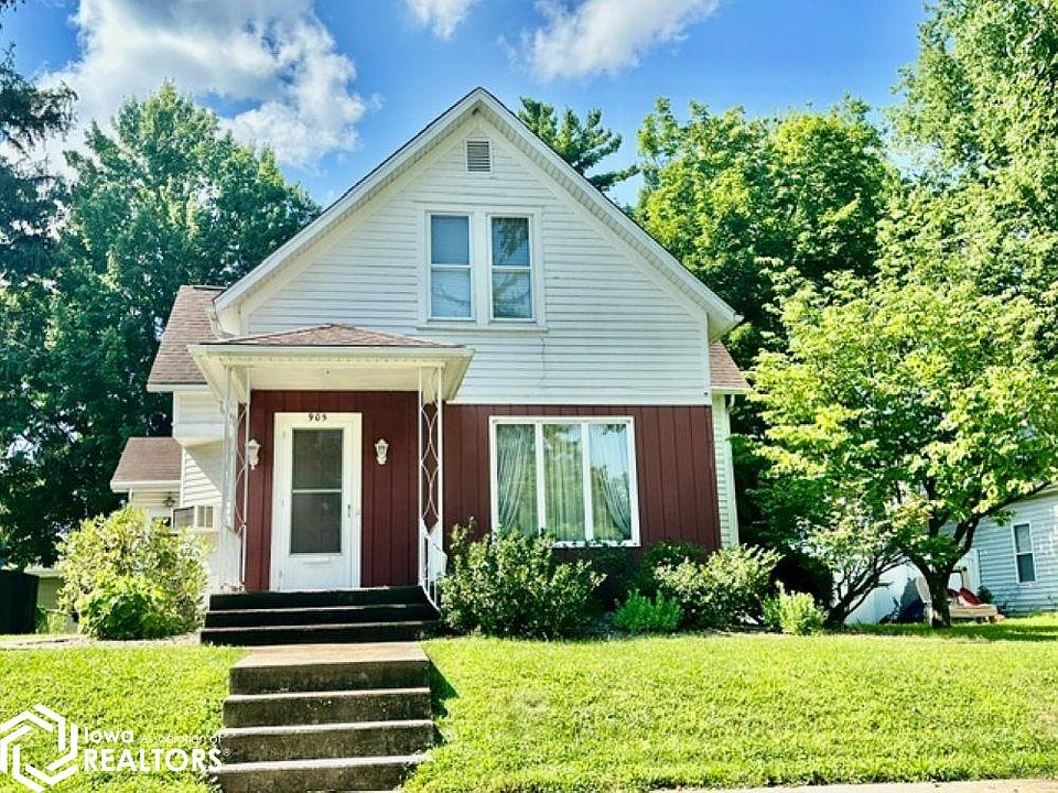 1st image of 905 Ash St