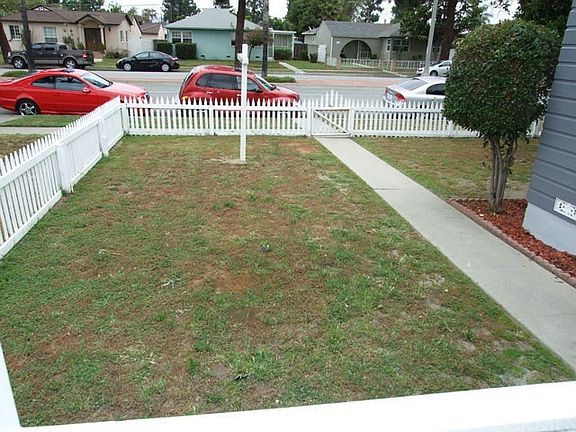 5th image of 9617 Pioneer Blvd