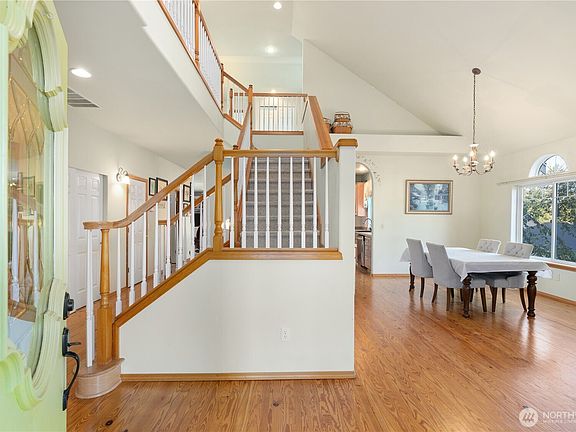 3rd image of 8025 77th Street NE
