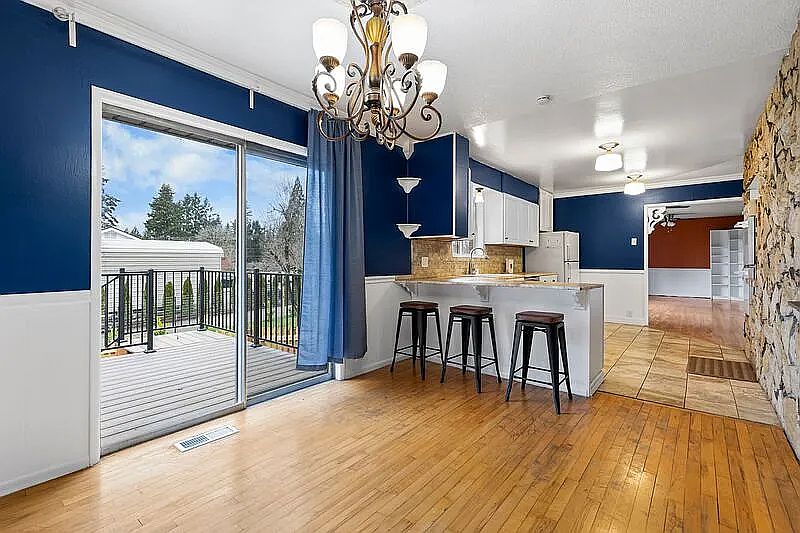 1st image of 15232 S Henrici Rd #3