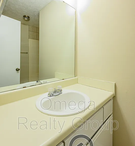 819 Willow Pointe — Photo 15