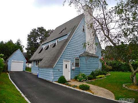 2nd image of 9 Lexington St