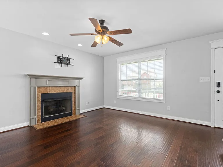 3459 Bradfield Dr — Photo 7
