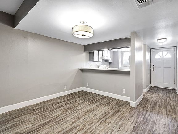 3rd image of 11003 Mount Boracho Dr #B
