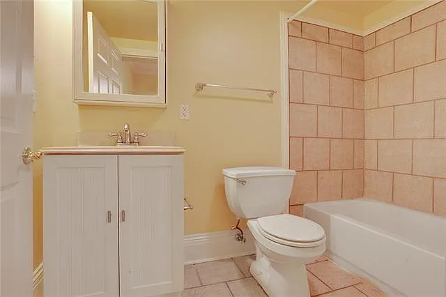 521 Dumaine St #3B — Photo 7