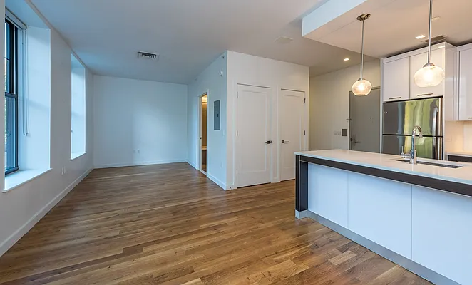 Rented by Nooklyn NYC LLC | media 117