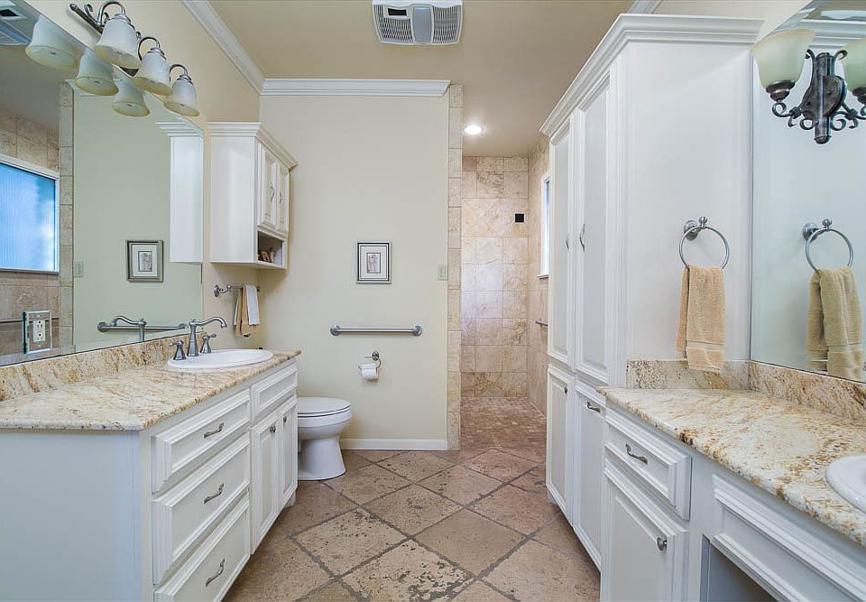 2nd image of 4506 Willowick Blvd