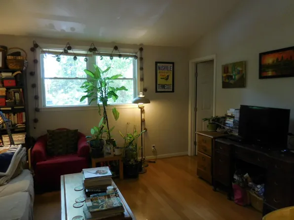 757 Alloway St, Nashville, TN 37203