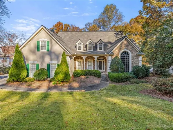 3066 Stillwater Dr, Gainesville, GA 30506