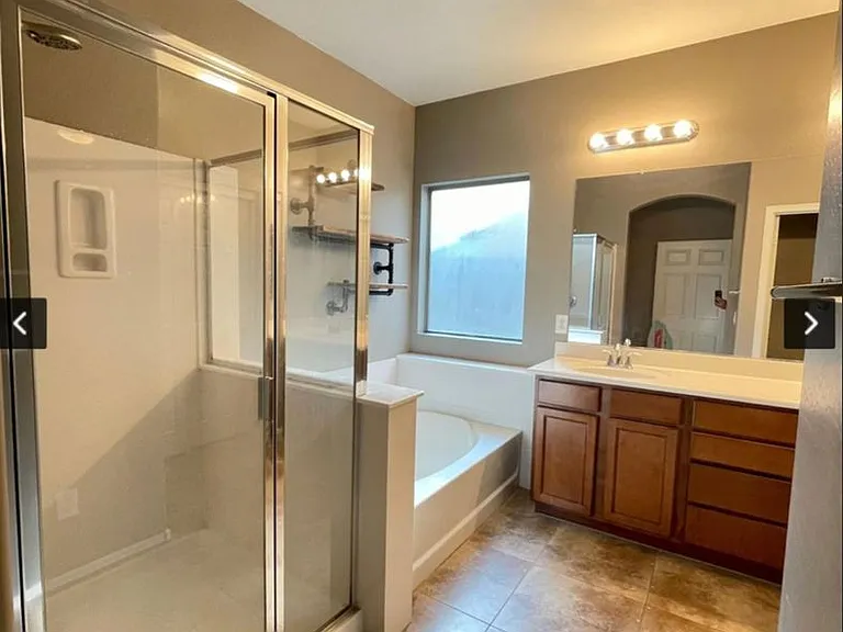 16453 W Yucatan Dr — Photo 6