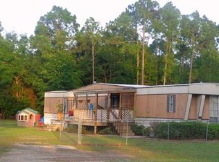 3034 Birmingham Dr, Navarre, FL 32566