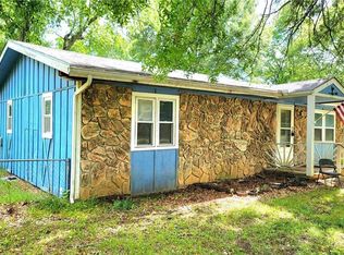 508 E 7th St, Pleasanton, KS 66075