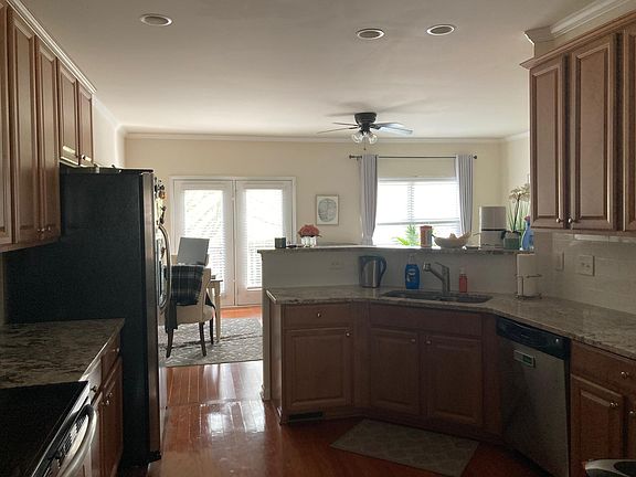 4th image of 5152 Whiteoak Ter SE