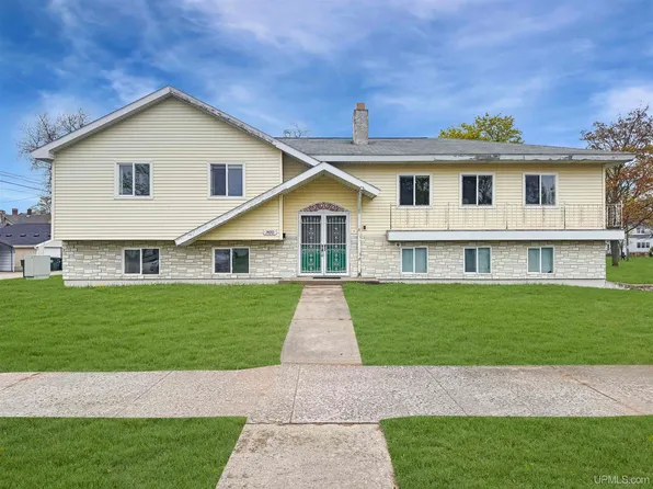 1400 3rd Ave S, Escanaba, MI 49829