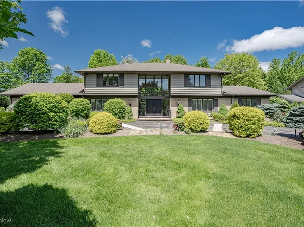 30699 Gates Mills Blvd, Pepper Pike, OH 44124