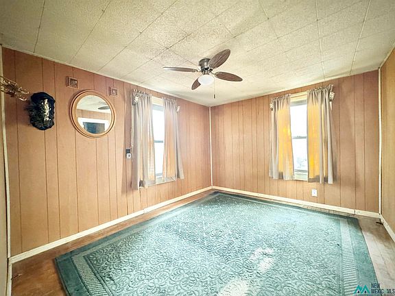 2nd image of 501 N Houston St