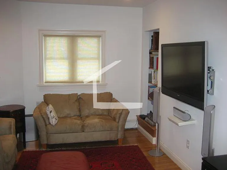 160 L St #2 — Photo 5