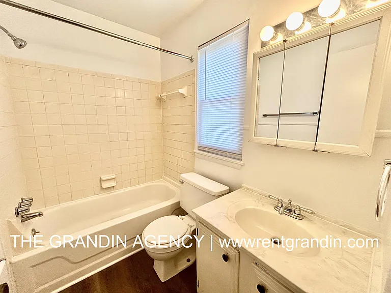 5335 Carolyn Cir #5335 — Photo 16