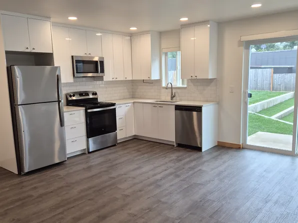 5635 A St, Bay City, OR 97107