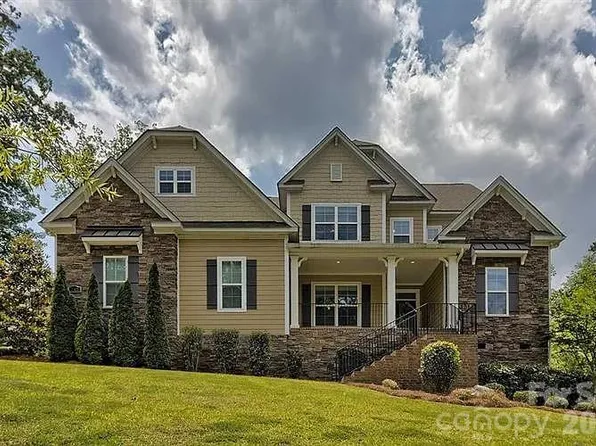 242 Wren Creek Cir, Blythewood, SC 29016