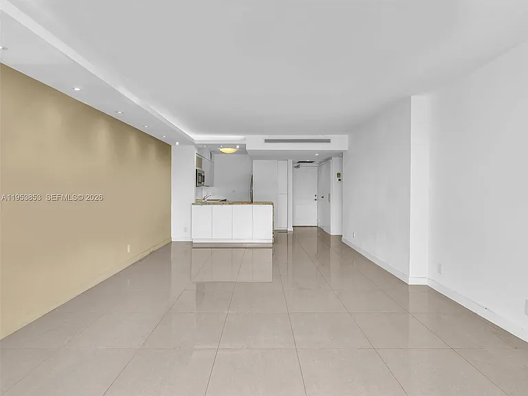 100 Bayview Dr #223 — Photo 26