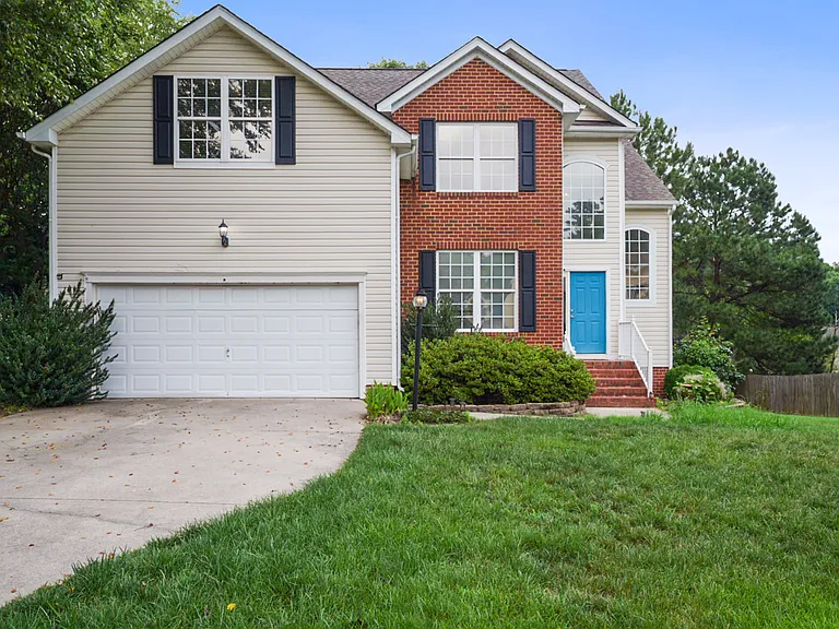 2231 Rose Family Dr — Photo 1