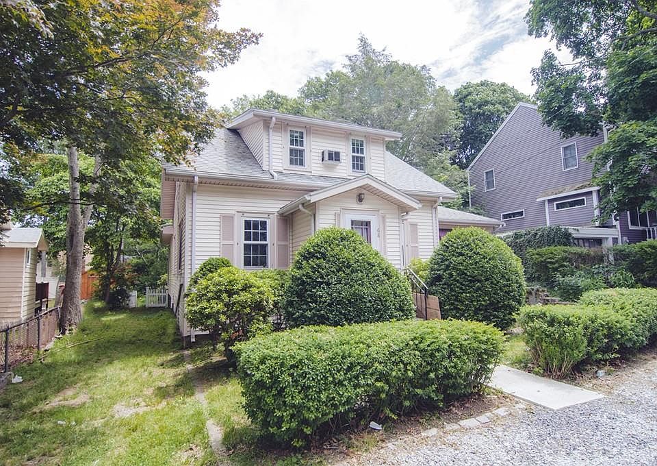 1st image of 68 Wilson Ave