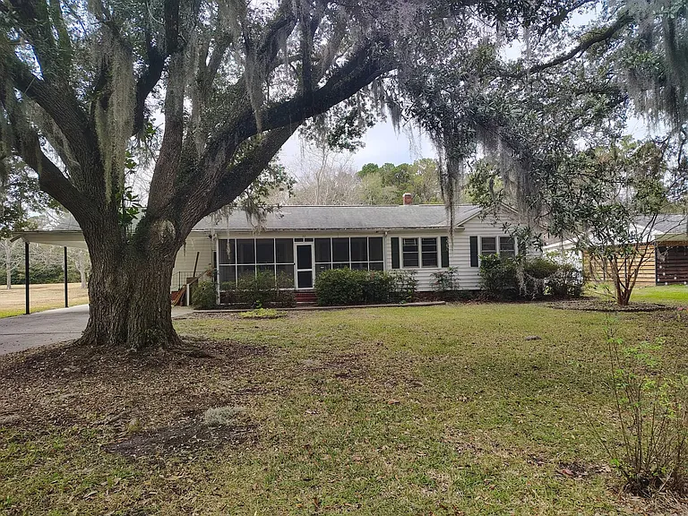 143 W Virginia Rd — Photo 10