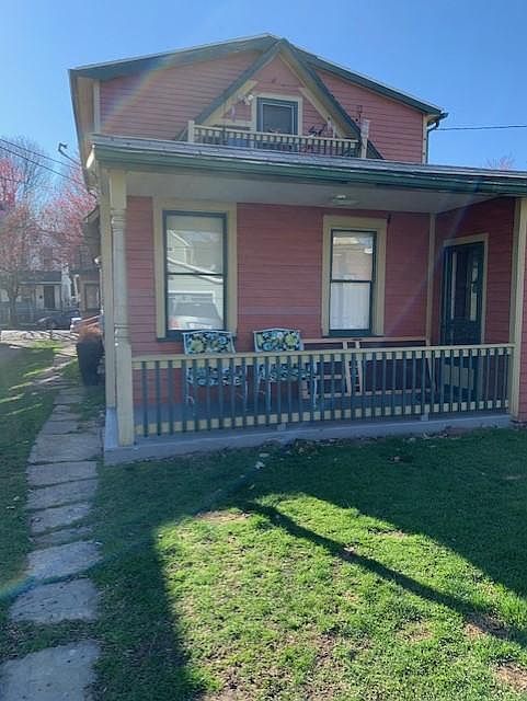 1st image of 1861 W 48th St #3
