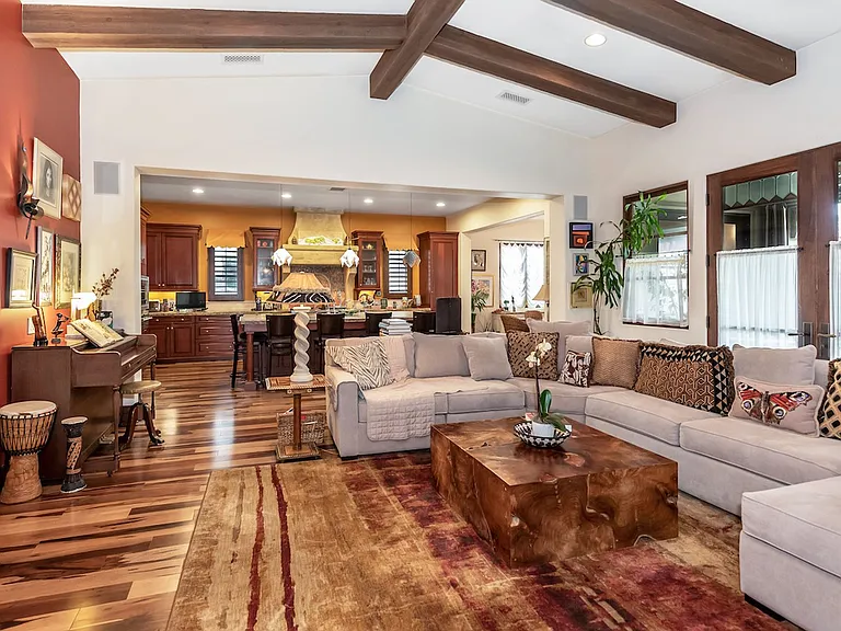 7767 Kestrel Ln — Photo 4
