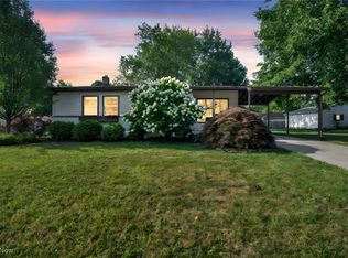 2314 Lynnwood Dr, Stow, OH 44224