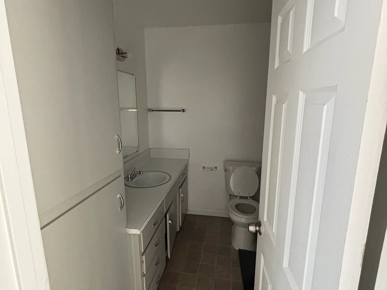 2 bed, 1.5 bath, $1,375 — Photo 3