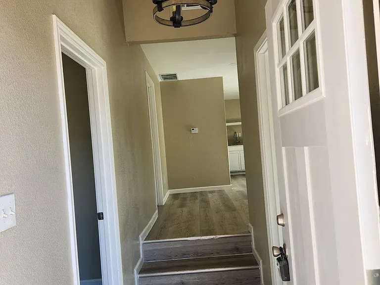 3818 Peoria St — Photo 2