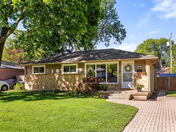 3662 Askin Ave, Windsor, ON N9E 3J9