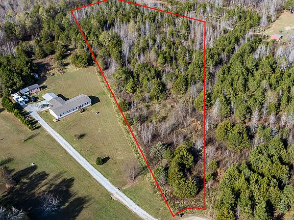 2nd image of 175 Glendale Ln