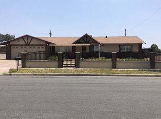 881 W Lorraine Pl, Rialto, CA 92376