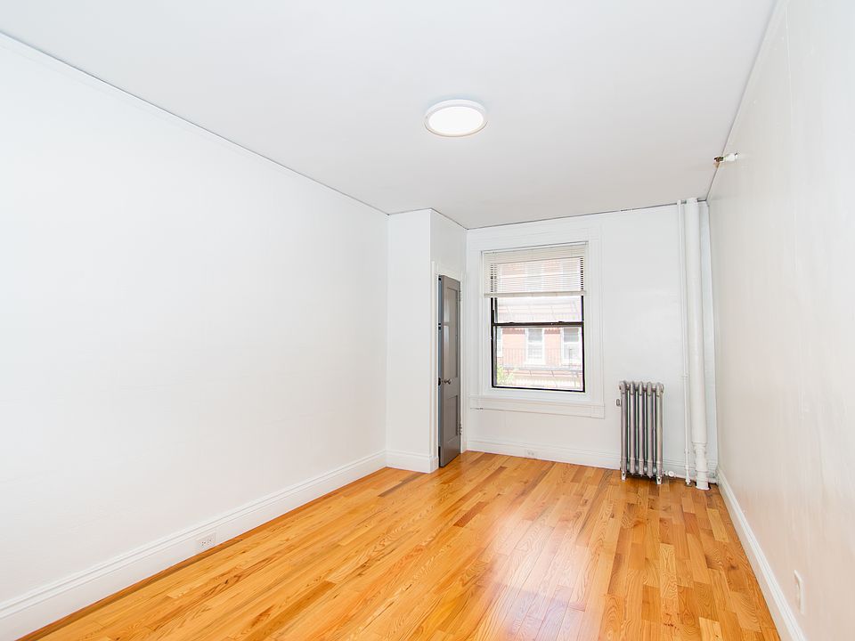 1st image of 87 Westland Ave #228
