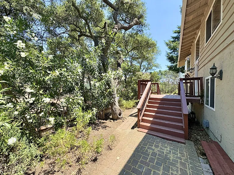 17420 Blue Jay Ct — Photo 5