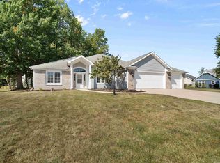 6615 Drakes Bay Run, Fort Wayne, IN 46835