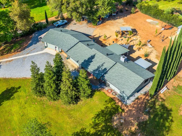 10895 Sparrow Ln, Palo Cedro, CA 96073