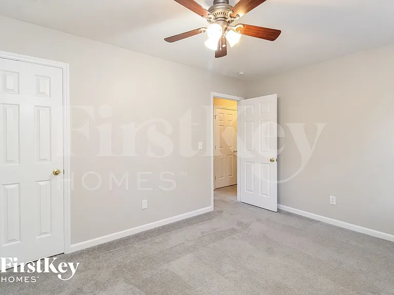 317 Natalie Dr — Photo 12