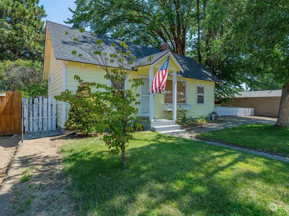 116 S Douglas Street, Cashmere, WA 98815
