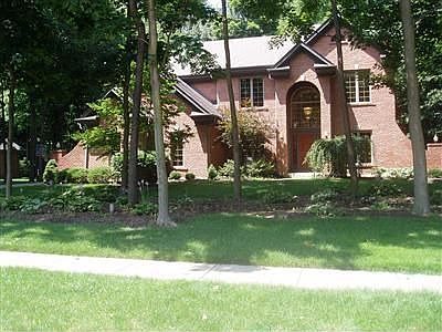2nd image of 9221 Olde Woods Ct