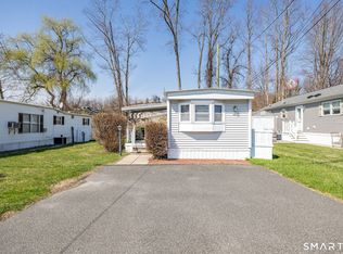 32 Greenlawn Drive, Danbury, CT 06810