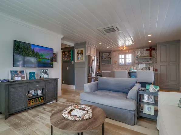961 G Ave APT C, Coronado, CA 92118