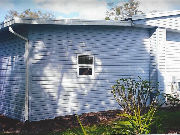 4th image of 231 Cayuta Ave