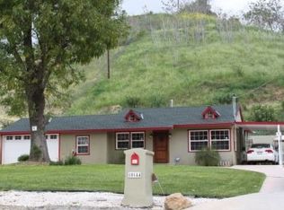 10144 Wheatland Ave, Sunland, CA 91040