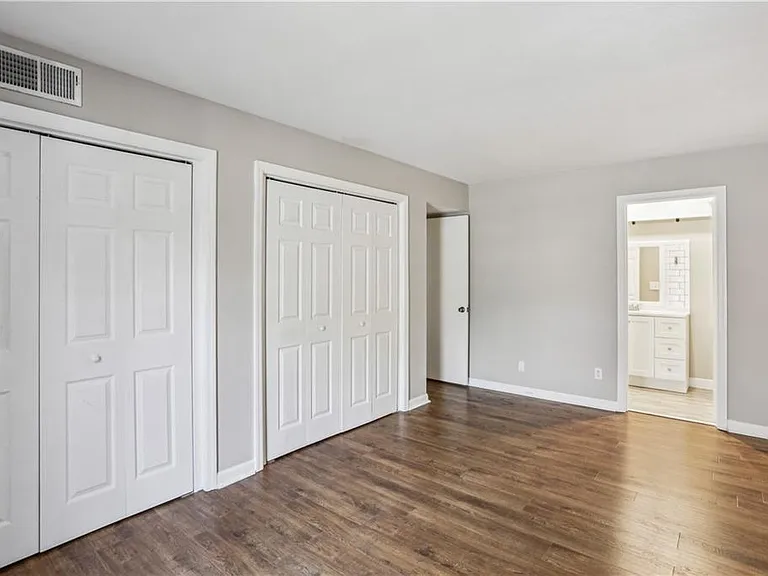 3091 Colonial Way #F2 — Photo 8
