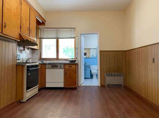 62-11 60th St #1L, Maspeth, NY 11378