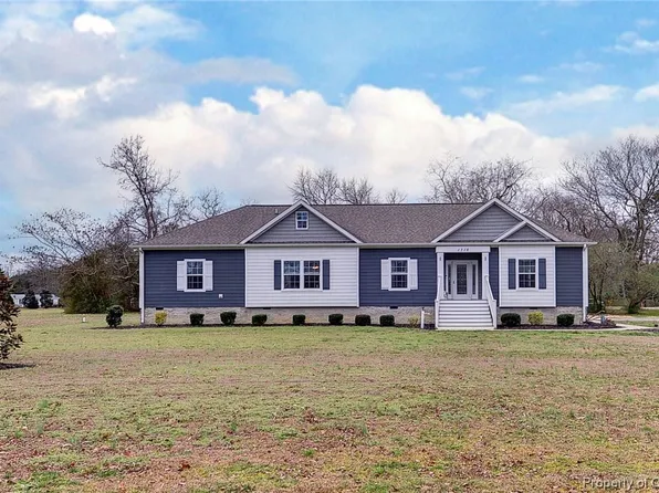 1716 Abingdon Ln, Hayes, VA 23072